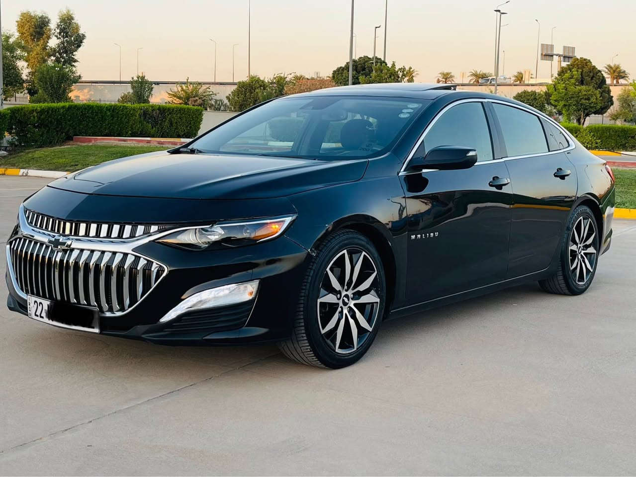 Malibu 2017 LT2
فول مواسەفات
پانۆراما 
ڕادار
گوشین جلد 
گوشین کارەبایی
گوشین هیتەر
شاشە ، car play ،BT
تحدید سرعە
کامیرە
ویل کرۆم
تەبرید مەرکەزی
دەشبول لید
شکل گۆڕاوە بە ٢٠٢٥
سەنەوی ٢٠٢٩ ،
هەزەی نوێیە
ڕادار و گێڕ و مەکینە و تحویل و وەکالە بەشەرت
مەکینە ١٥ تۆربۆ
١٣٠ مایل ڕۆشتوە
٧ پارچەی هەیە کەمێک پێشی گرتووە
ڕەقەم شاصي
سعری ٨٩ و مەجالێکی زۆر کەم
٣٠٠$ غرامەی لەسەرە دەیگەڕێنمەوە
1G1ZE5ST7HF223828
*********** أربيل, العراق
