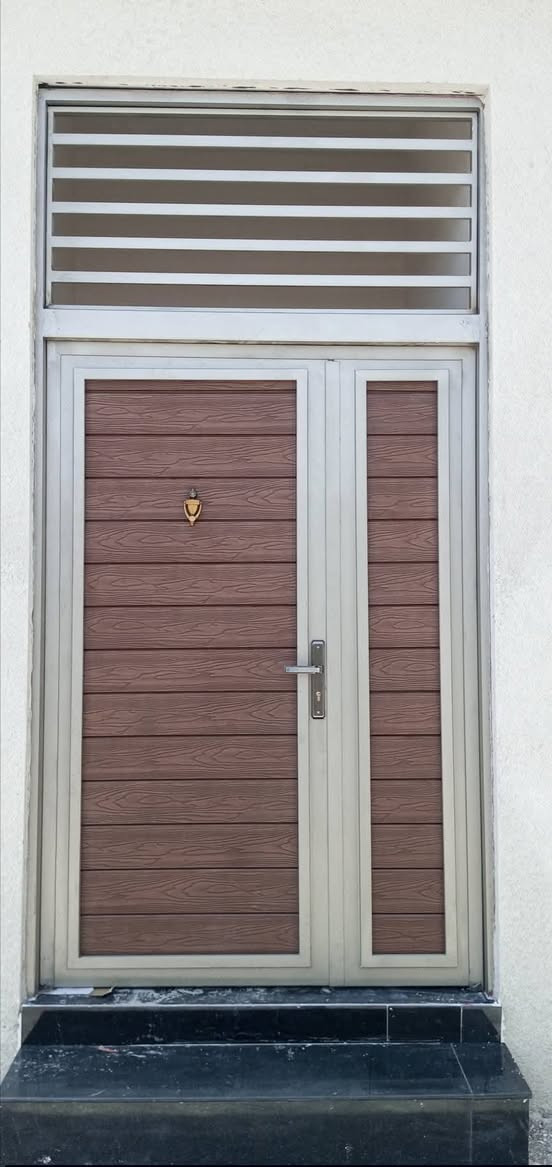 🔨 معمل حدادة الفهد 🔨لصناعة الأبواب والشبابيك بأحدث الموديلات

✔️ باب شباك تركي – تصميم أنيق وقوة في العمل✔️ باب قاصّة – متانة وحماية عالية✔️ باب بديل الخشب – شكل جميل وسعر مناسب

⭐ صناعة دقيقة وجودة مضمونة⭐ أسعار مناسبة وخدمة طيبة للزبائن

📍 العنوان: الشطرة – شارع الحولي📞 للتواصل: ***********
