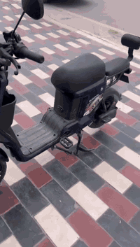 السلام عليكم باسكل شحن R9 مستخدمه صاله ثلاث اشهر باسكل اي عطل مابي /العنوان /كربلاء المقدسة /رقم الهاتف *********** السعر 450 وبي مجال
