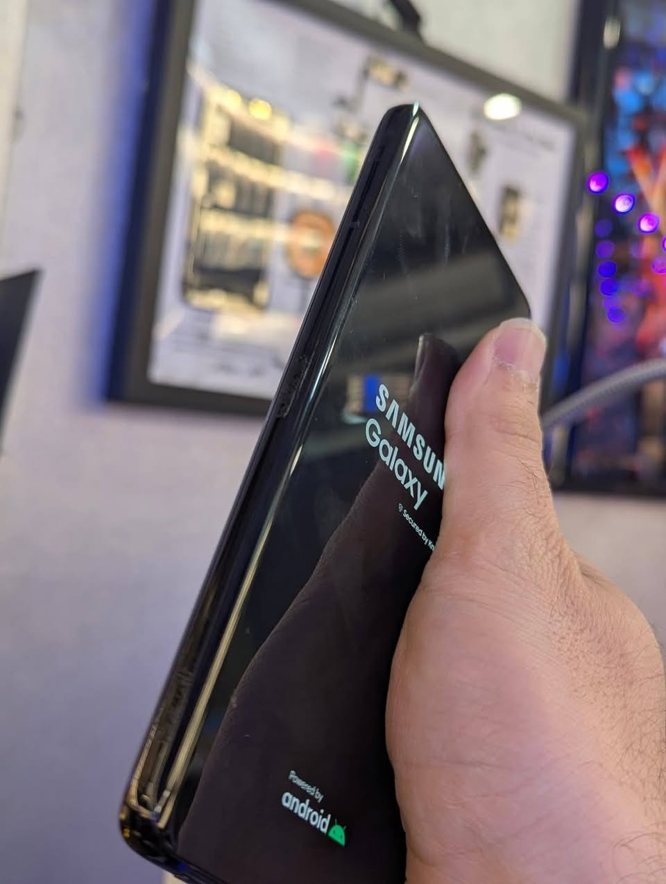 S21 الترا🤍
الذاكره 128
العشوائيه 12❤️
جهاز نضيف جدااا
ملحقات شاحنه فقط
نسخه الشرق اوسط💪
السعر ٣٠٠ 💸
شراي ادخل خاص اذا بس تعامل لا تدخل خاص ولا تعبني😘

العنوان .ذي قارررر


**إذا كنت صاحب هذا الإعلان وتريد حذفه لأي سبب، رجاءا أرسل رسالة إلى الدعم الفني**