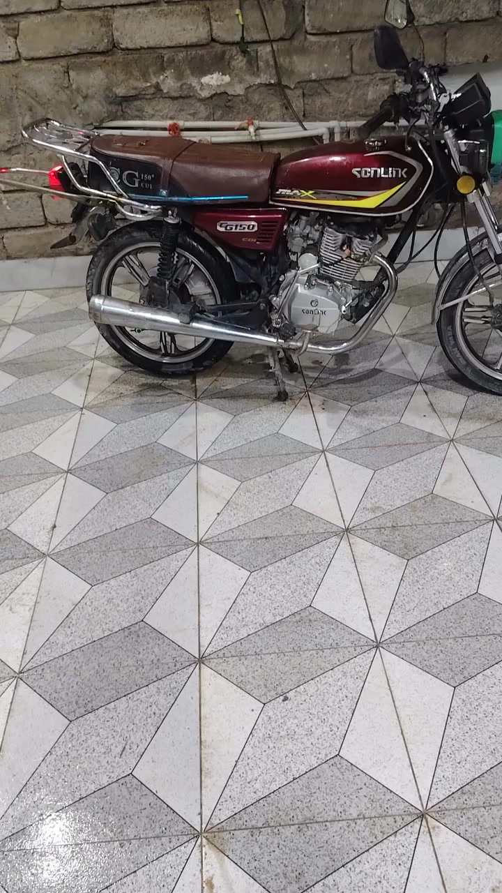 السلام عليكم عيون عند هذا الماطور للبيع ب 425 وبي مجال للشراي***********
