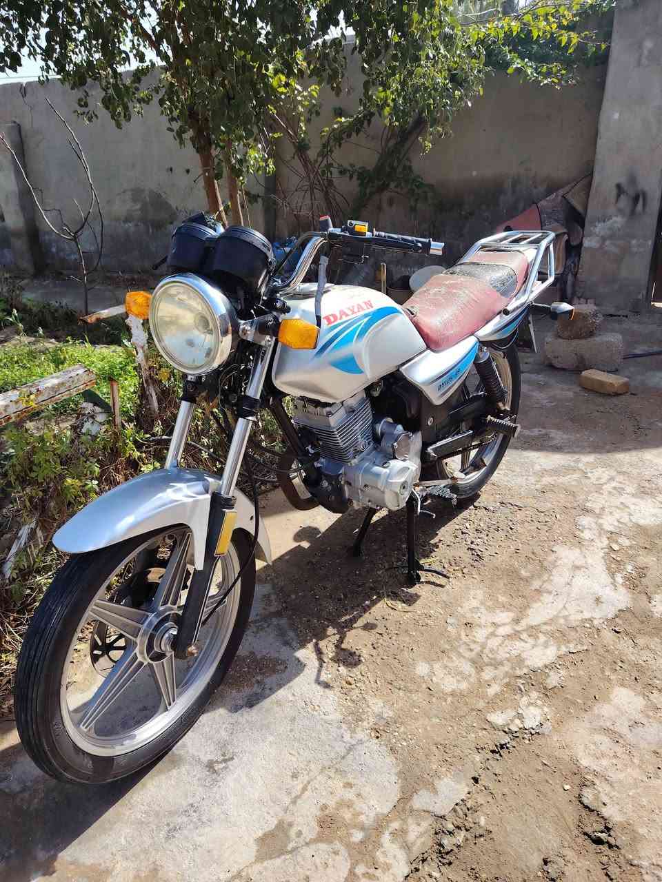 السلام عليكم دايون عظم لبيع رصاصي كامله وجاهزه محرك مامفتوح موديل 22 كامله كلك مكفوله السعر 500 وبيه مجال المكان كربلاء طوريج ام روايه رقم الهاتف ***********
