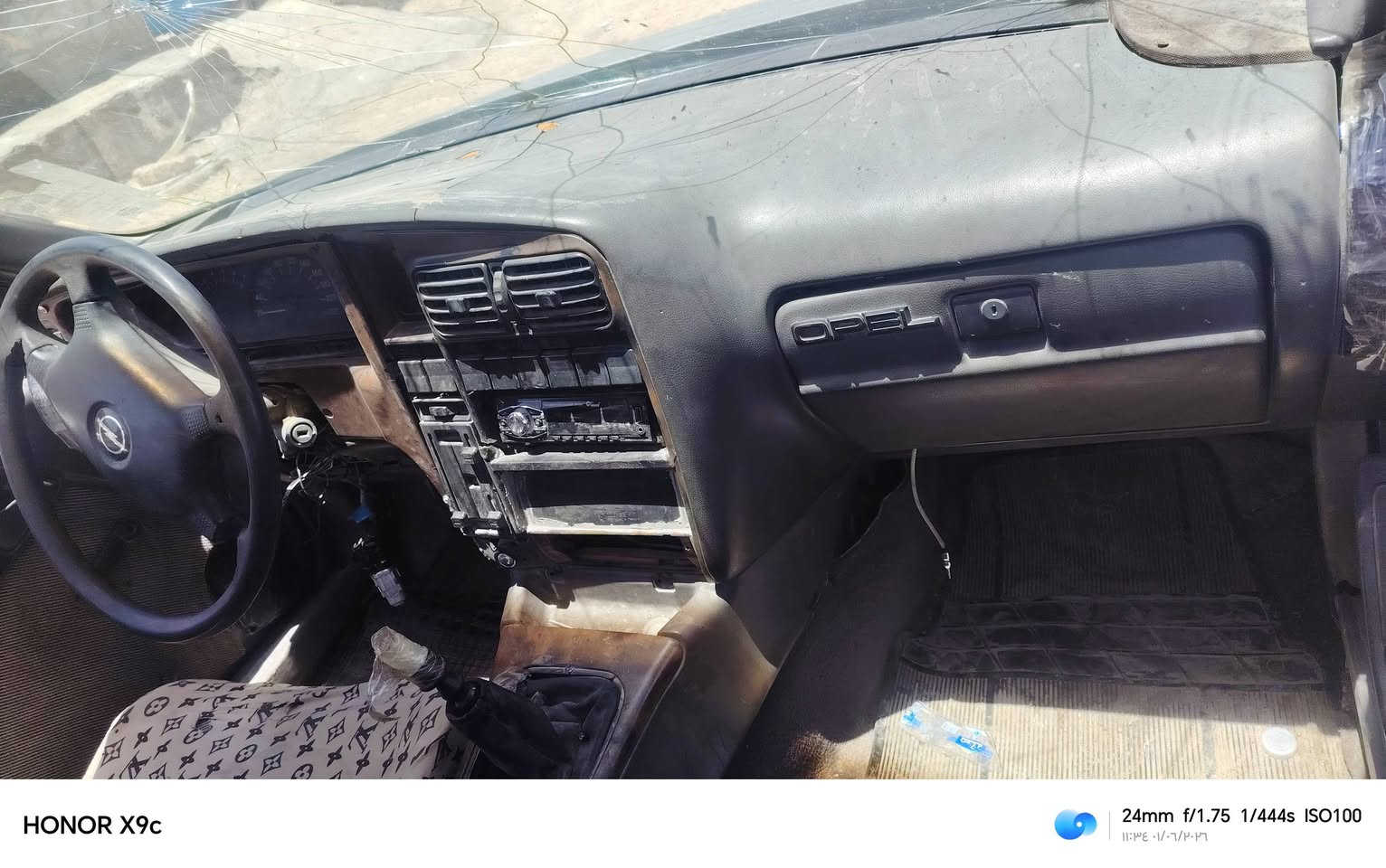 سلام عليكم ابول رقم نجف سنويه   عظم عاج  منتهيه   بل 24  كير محرك شرط ترايك 180 المكان ناصريه سياره ماندل راعيه اتكفلك سرقه عشائر  وسياره بلاش اسعر 15وبيه مجال  مامتواجد على الفيس اتصال فقط ***********
