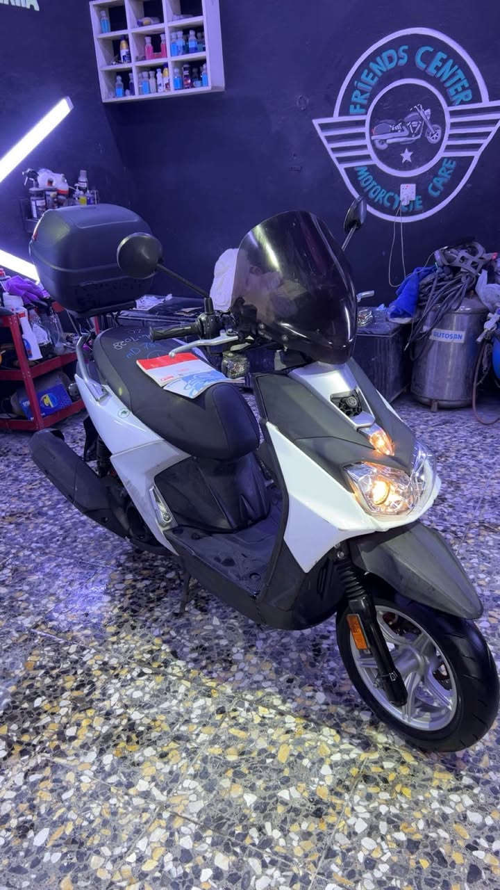 سلام عليكم سكنس جبلي حديث 2016 مكينه 150 دسك امامي خلفي ماشيه 16 الف مازده عدسه بلاديه جامه طويله صندوك بلادي سويج صندوك وسويج دراجه كتلوكها وياها دراجه مكفوله كفاله عامه تايرات جلاتين ***********
مكاني الشعب شارع الصحه بغداد, العراق
