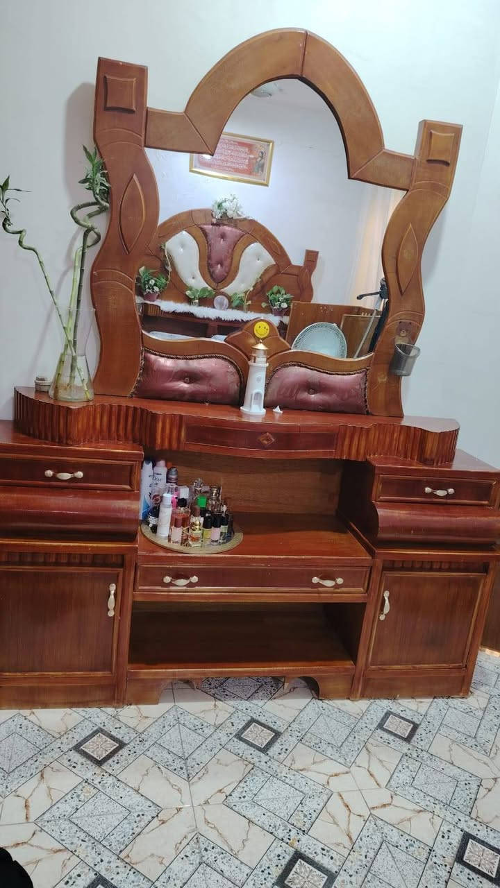 غرفة اخشاب للبيع 
٦ ابواب طابقين
السعر ٥٥٠


**إذا كنت صاحب هذا الإعلان وتريد حذفه لأي سبب، رجاءا أرسل رسالة إلى الدعم الفني**