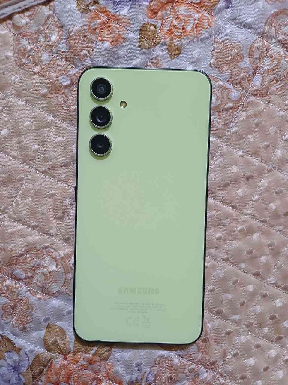 جهاز للبيع اي54 جهاز جديد ذاكره256 سعر175وبيه مجال 
***********
