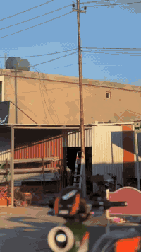 الـسلام عـلـيكم

تم وصــول مـاطورات شـحـن
جـديـد 
x900
R7
R9
R11

الـعـنوان.الـقـيارة قـريـة اچـحـله

رقم الهاتف .***********
