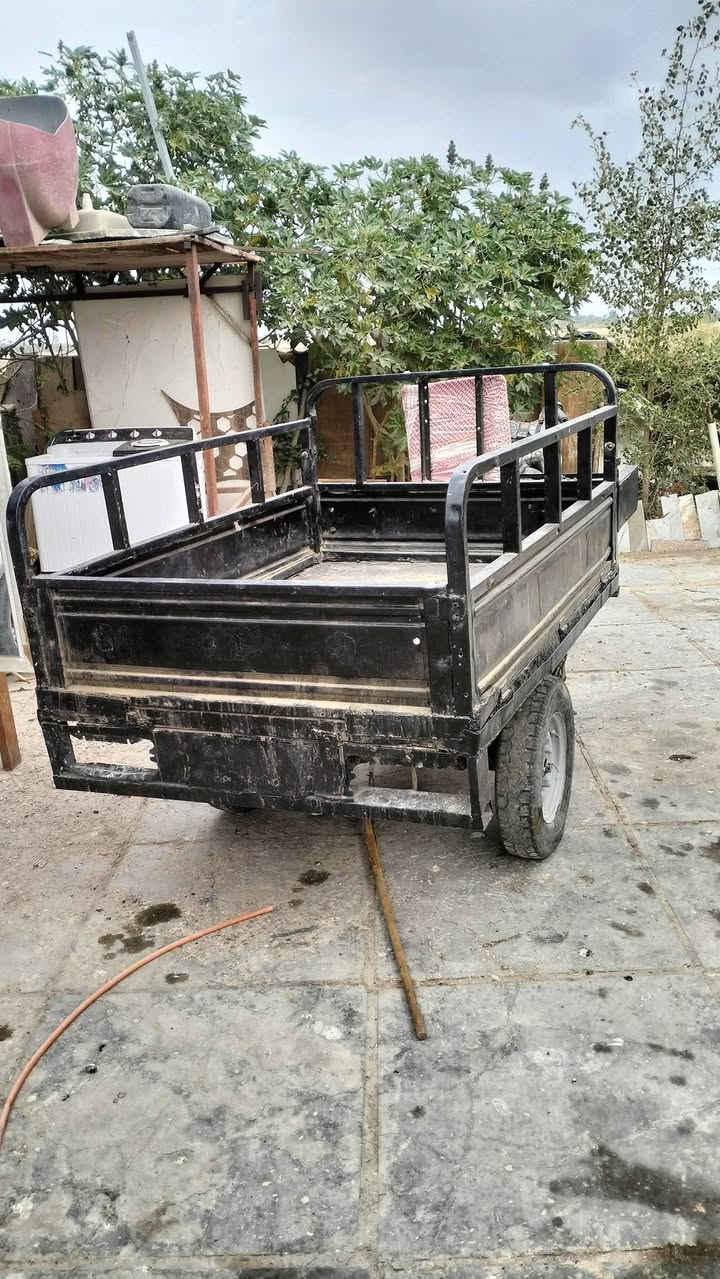 السلام عليكم اخوان ستوته موديل 15 اوراق ضايعه ستوته نظيفه بيها فطر صغير بالرقبه عنوانو 500 وبيها مجال ***********
