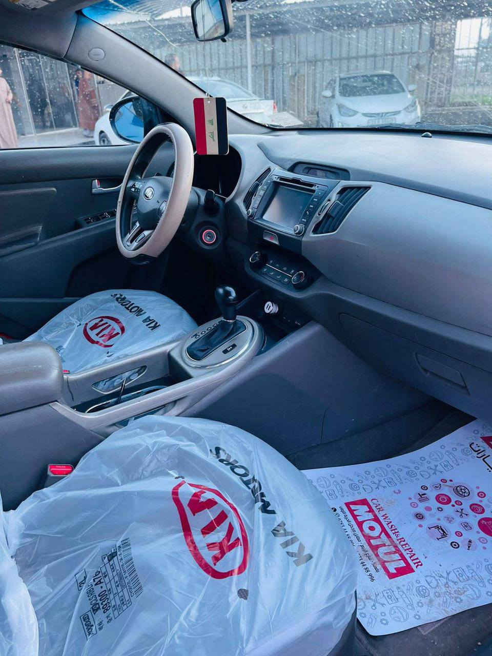 السلام عليكم سبورتج ٢٠١٥وارد أمريكي حادثها مرفق بلسونار سيارة جاهزة محرك كير تبريد خير من الله مكانها بغداد حي العامل السعر ١٣٠وبيهامجال حك الجيه أتصال *********** ***********
