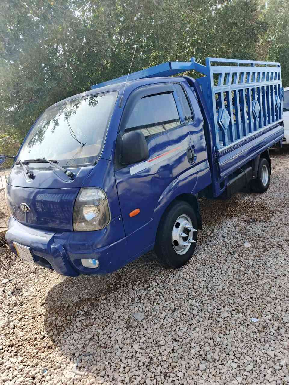 ***********السلام عليكم فخل مسكر موديل 2008 مكفول كير ومحرك ومحور تاير 14ومحجر وتانكي محور 120لتر السعر 99وبيه مجال للشرايه مكان السياره بابل هاشميه للتصال على الرقم ***********
