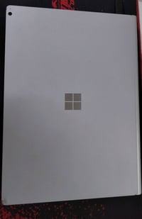 مايكروسوفت سيرفس بوك 2 مستعمل للبيع                                   ...