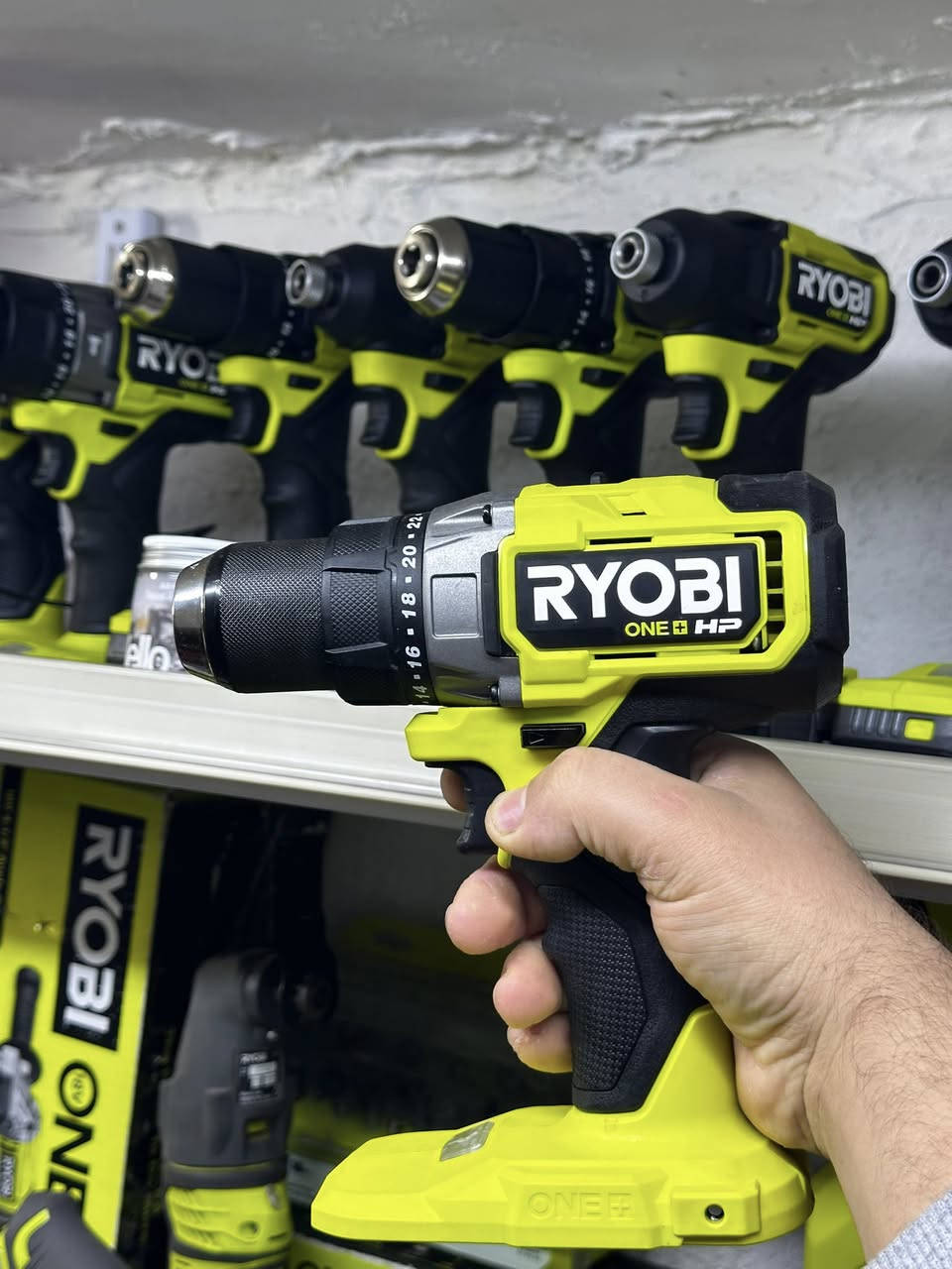 عدد انواع من ريوبي ياباني تعال لكط خراظك و ادعيلي 
*********** توصيل موجود واتساب
