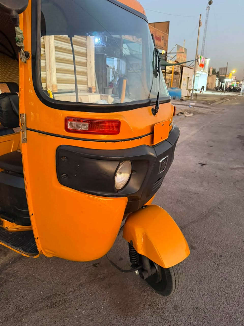 تكتك موديل 20رقم بغداد تحويل مباشر شهر العاشر تكتك كفالة من الضربة معمر دوس فقط محرك كفالة للبيع العنوان بغداد فلكة حي النصر***********
