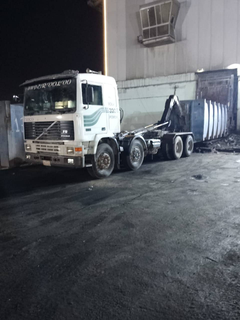 للبيع سيارات جاهزه ***********
