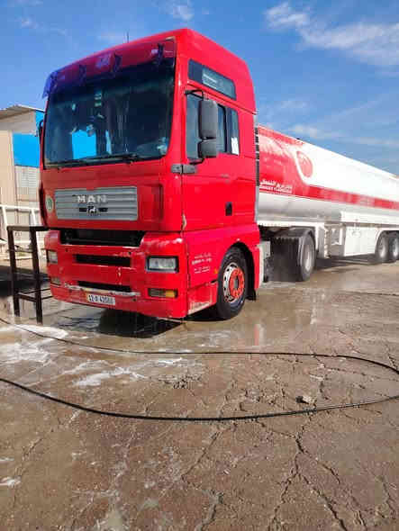 السلام عليكم
مان موديل 2001

حجم 410

تانكي جوبلس 

رقم دولي للـ2030

***********
