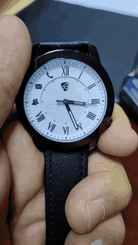 قطعتين ميل و سمارت باركود التطبيق على الباكيت ما لكيته بمتجر بلي بعد ما اعرف اذا موجود ب اب ستور .. وحده خليت بيها بطارية وشغالة مثل ما واضح بالفيديو .. القطعتين
وي التوصيل 25 على حالهن


**إذا كنت صاحب هذا الإعلان وتريد حذفه لأي سبب، رجاءا أرسل رسالة إلى الدعم الفني**