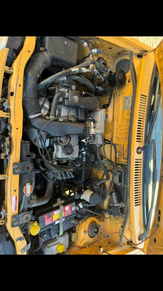 سايبا مديل 17 صدر جديد باتري جديد تبريد شغال سيارة نظيفه بس بيها تعمير جاملغ خلفي مكينه بيها تبخير السعر 41 وبيها مجال هذا رقمي ***********
