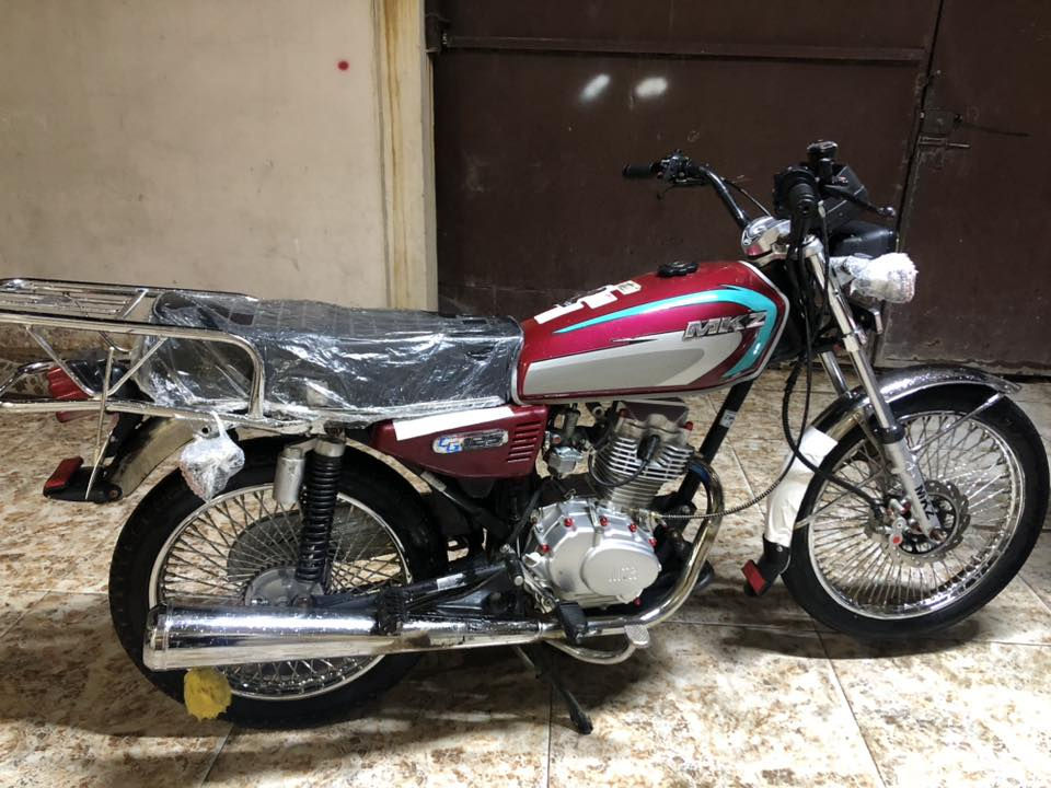 سلام عليكم دراجه للبيع شركه MTRمن طول ل طول كلها مختم MTR موديل 26محرك برغي مامفتوح بيها كلش حلوه جديده كلش كهربيات كلها شغاله بريك امامي دسك دبلات كلها شغال ماشيه قليل سعره مناسب 500وبيها مجال حك جيه رقم موبايل يلي يكسر بي تسمع كلام ماحلو 

‭0787 763 7458‬
