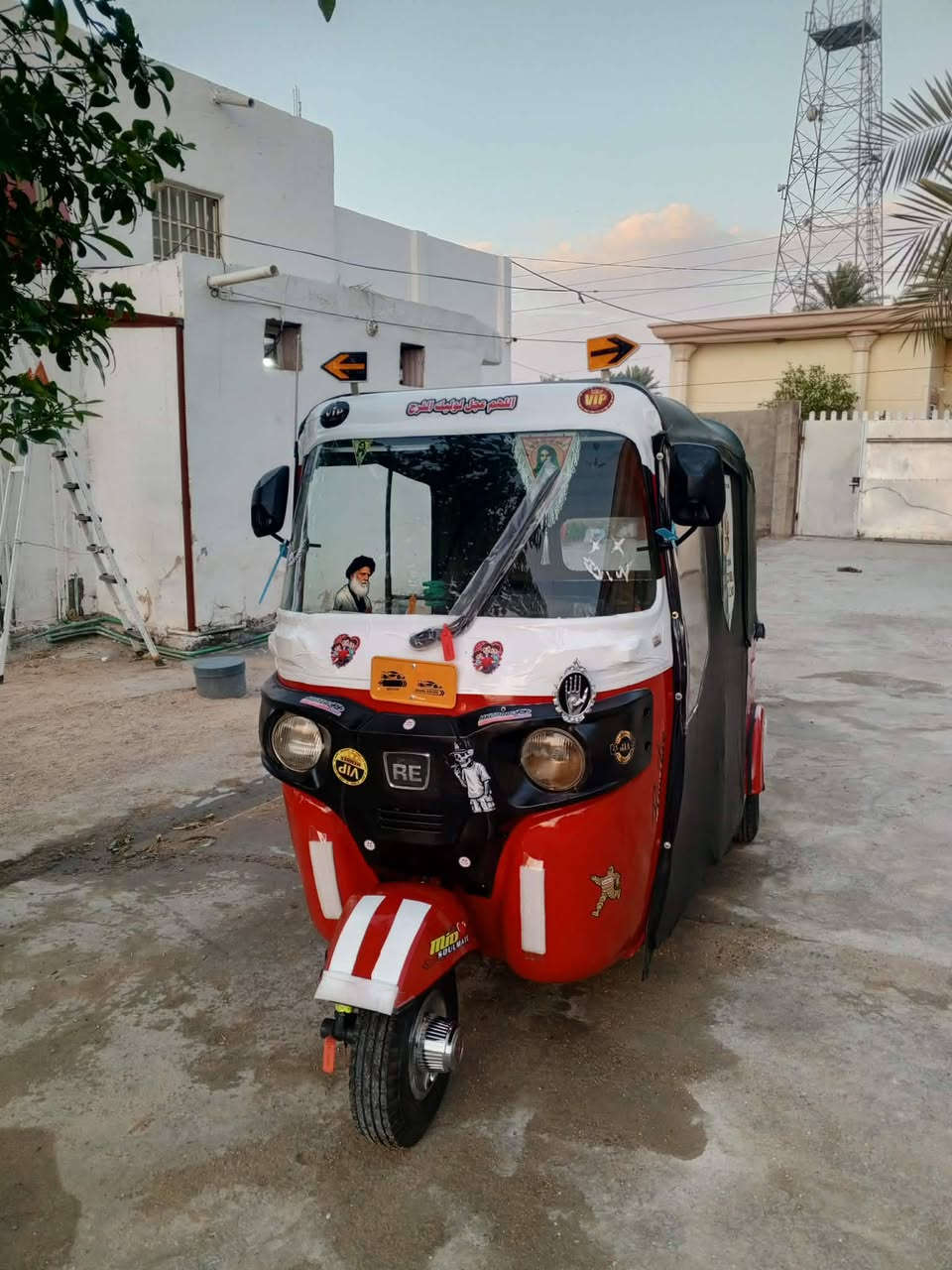 سلام عليكم تكتك البيع أوراق كامله موديل 18 شهر 5 معمره تعمير كامل قطرت خياس مابيه مكينه مال20  لاتنقيص ولا تبخير مكفوله كير اكسل مكفولات تكتك جاهزه من كلشي مذب عليه كلشي مصبوغه جماليه تخم تاير جديد كهربائيات شغاله العنوان كربلاء طوريج الرقم ***********
