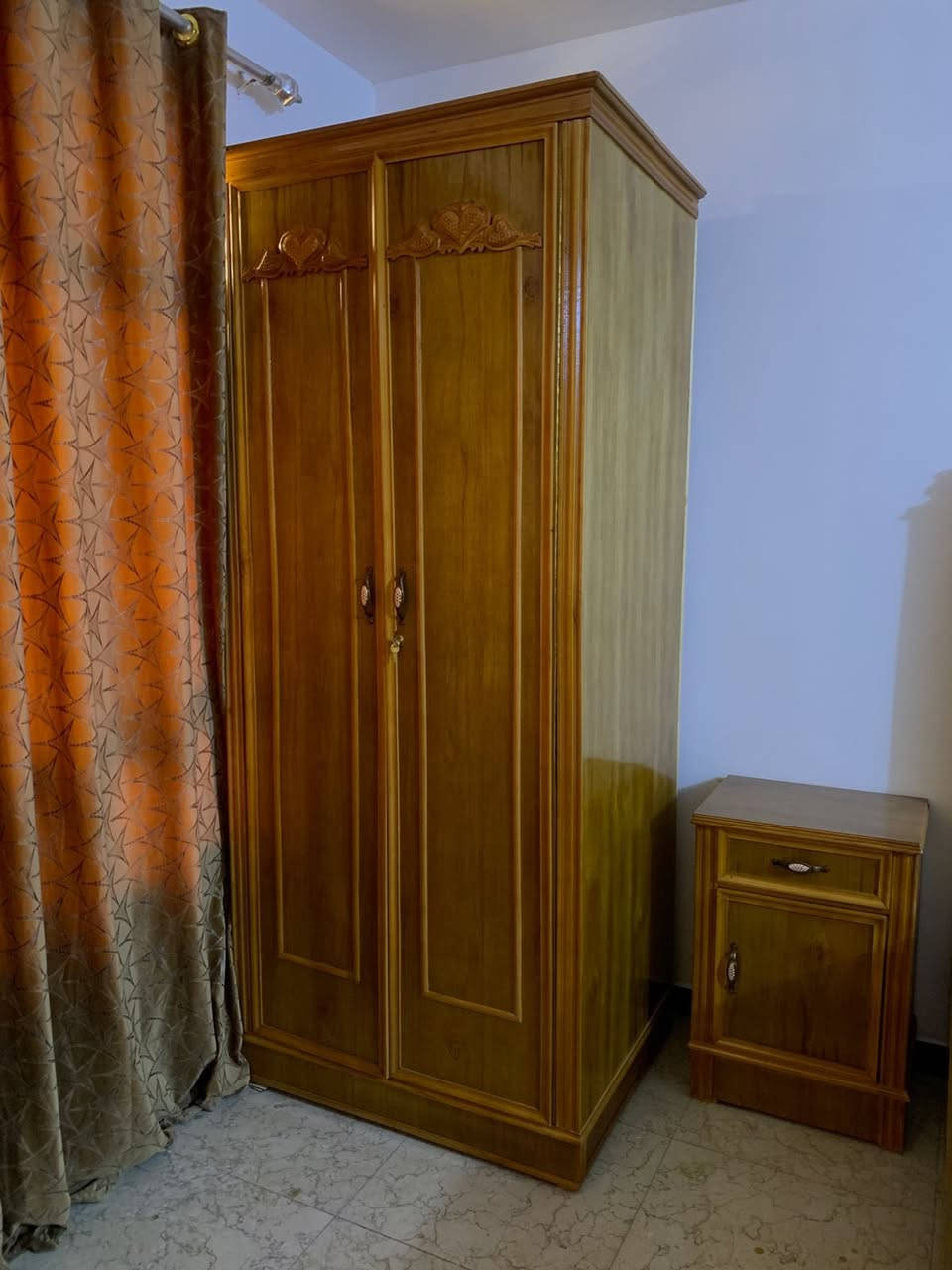 غرفه نوم صاج متكونه من 7 قطع  للبيع جديده استعمال سنه فقط بدون دوشك
السعر  1750 دنيار عراقي 

بغداد / الدوره


**إذا كنت صاحب هذا الإعلان وتريد حذفه لأي سبب، رجاءا أرسل رسالة إلى الدعم الفني**