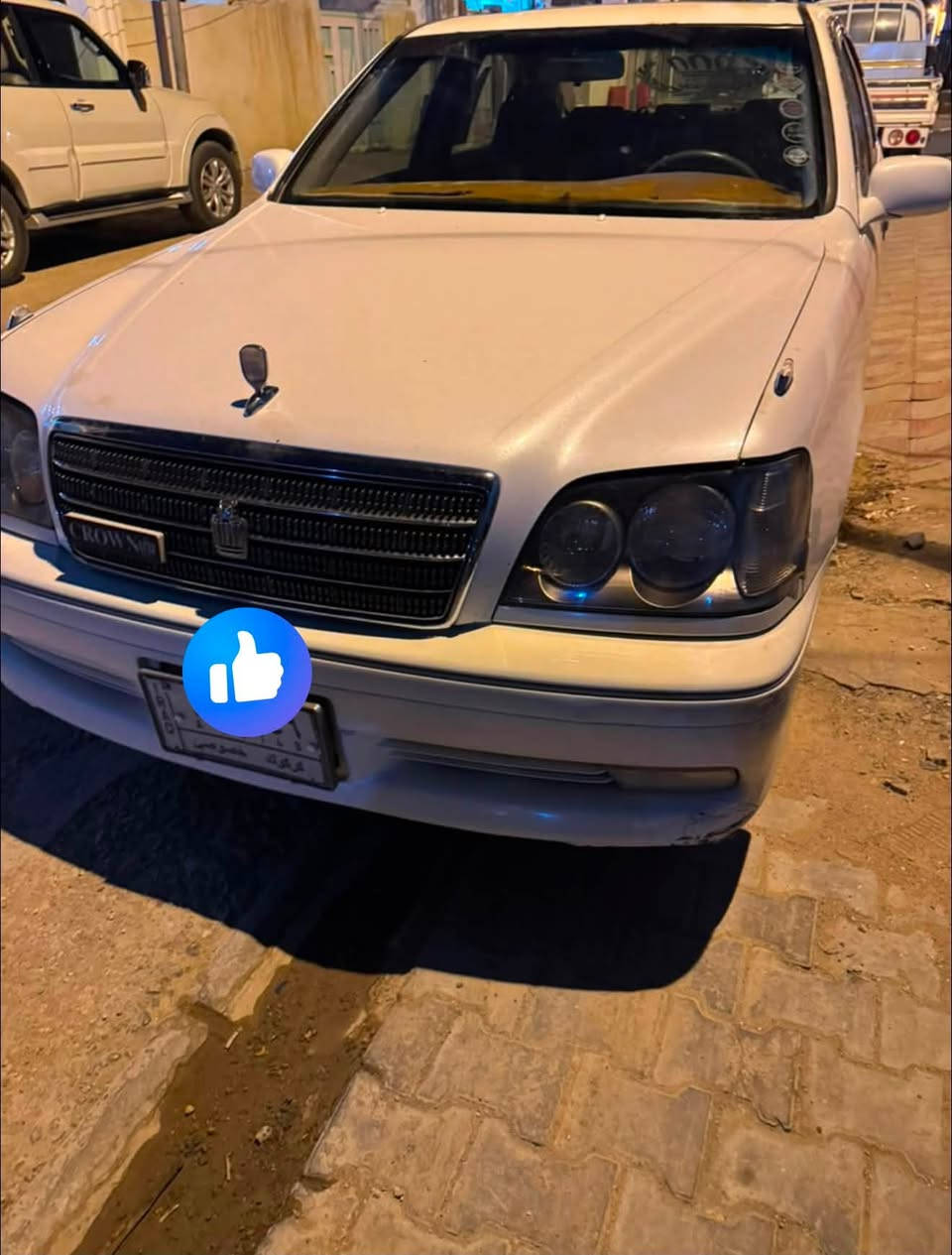 السلام عليكم.
ملكة 2002 للبيع فول مواصفات اربع دكم ديفور الصغير
 مكفولة من الكص والضربة والنقل جثة 
ومكفولة من الكير والمكينة والتبِريد
السيارة مفحوصة مامدفوع كمركها
السعر 67 بيها مججال بسيط
العنوان الكوفة حي الشعراء
***********
