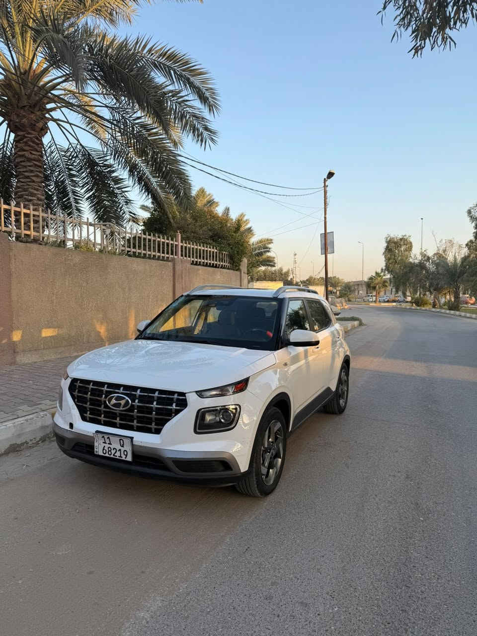 #هونداي_فينو

#موديل_2022

#مرقمة_بغداد

  المواصفات 

 فتحه سقف (سلايت

داخل لونين 

شاشه كبيرة كامرة دوارة 

فول  تحكم ستيرن جهتين  

 ويل كروم

شاشة كبيرة كاربلي +اندرويد 

نظام انذار

مانع انزلاق

وضعيات قيادة  

رادار تحذير جانبي 

رادار خلفي

رادار امامي

تحديد مسار 

مكينة 1600 دبل نوزل 

 و السيارة جديدة والحادث خفيف صور الحادث مرفقة مع الصور 

السعر 128 و بها مجال بسيط الاتصال *********** واتساب

📍المكان : الديوانية حي الجزائر
