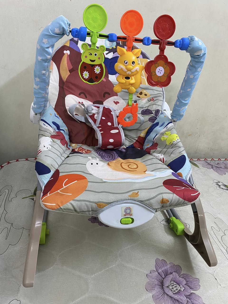 السلام عليكم 
كرسي هزار وثابت مع موسيقى للبيع اخو الجديد. استعمال كلش قليل السعر ١٥ الف


**إذا كنت صاحب هذا الإعلان وتريد حذفه لأي سبب، رجاءا أرسل رسالة إلى الدعم الفني**