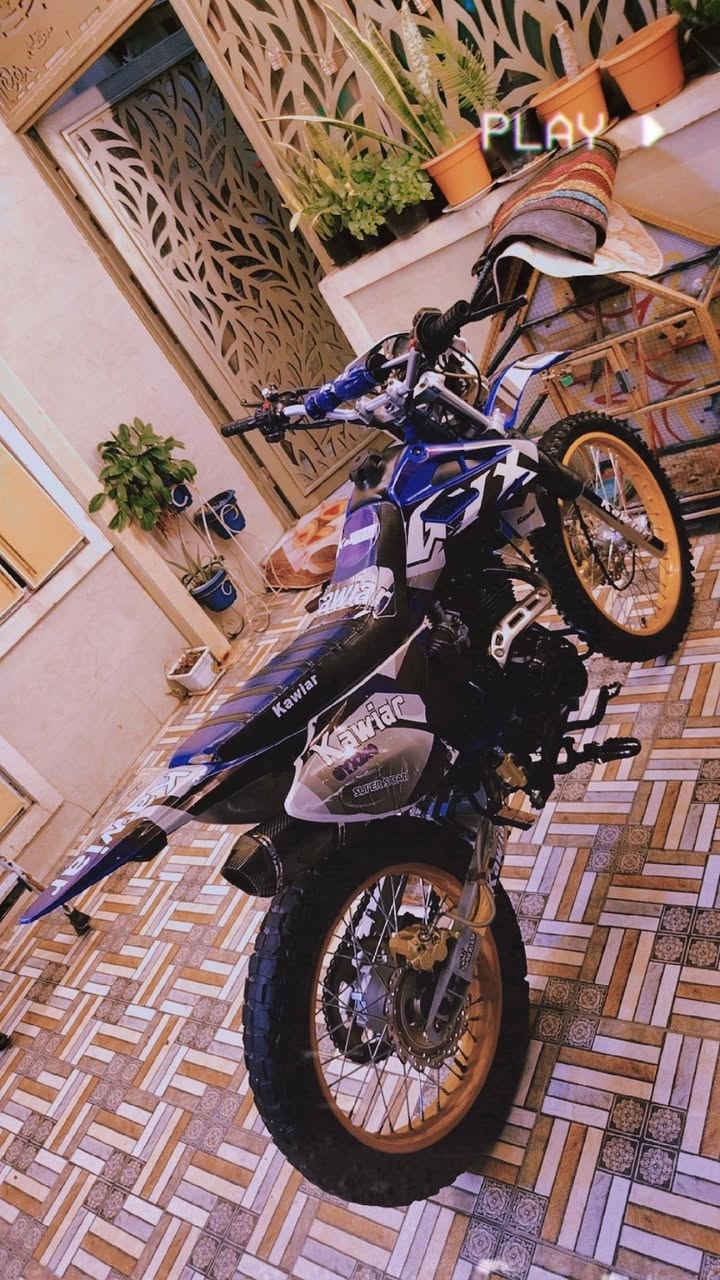 السلام عليكم دراجه قفاز للبيع او مراوس موديل 25 ***********
