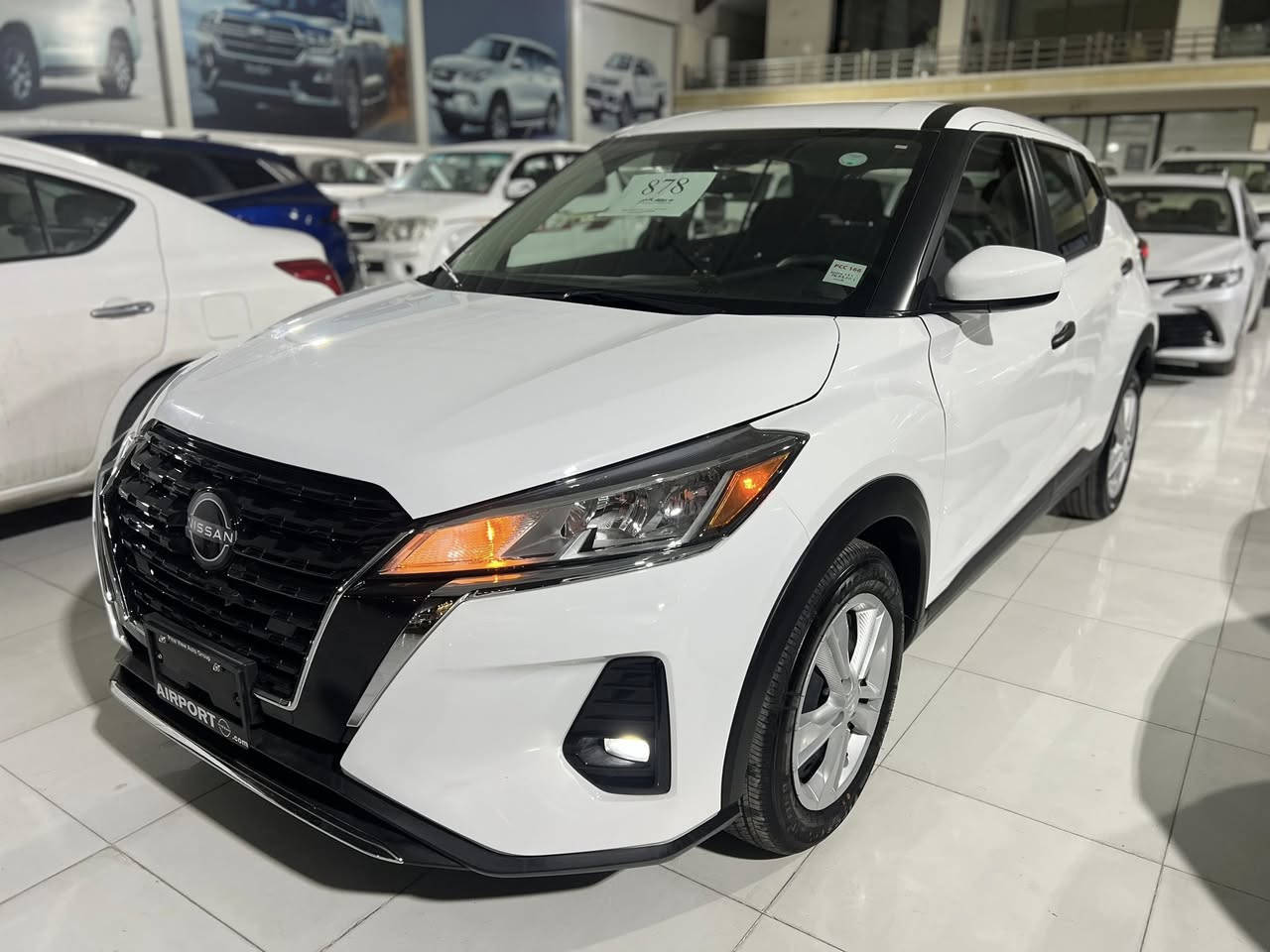 نيسان كيكس 
2024 
وارد امريكي 
مواصفات s 
شاشه / كامره / حساس / رادار / بصمه / مانع انزلاق / رادار بلمري / وباقي مواصفات كيكس معروفه 
حادث سياره بدون صبغ بدون تبديل فقط بارد 
جاملغ امامي وشويه بلباب 
صور حادث بلمنشور ورقم شاصي 
سعر 12800$ وبي مجال 
العنوان اربيل شارع 100 معرض بريمي 
تترقم شمالي فقط 
***********
