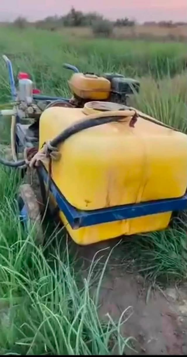 🌾 إعلان خدمة رش المبيدات الزراعية 🌾
يعلن كادر رش المبيدات الزراعية  لتقديم خدمات رش المحاصيل والبساتين بأحدث أجهزة الرش وبإشراف كادر يمتلك الخبرة والكفاءة.

✅ رش جميع أنواع المحاصيل الزراعية. ✅ دقة في العمل وتغطية كاملة للمزروعات. ✅ سرعة في الإنجاز والالتزام بالمواعيد. ✅ أسعار مناسبة وخدمة متميزة.

ثقتكم هي سر نجاحنا، وهدفنا الحفاظ على محصولكم وتحقيق أفضل إنتاج.

📞 للحجز الاستفسار *********** /‭***********‬

🌱 كادر رش المبيدات الزراعية  خبرة، أمانة، وجودة في العمل.
