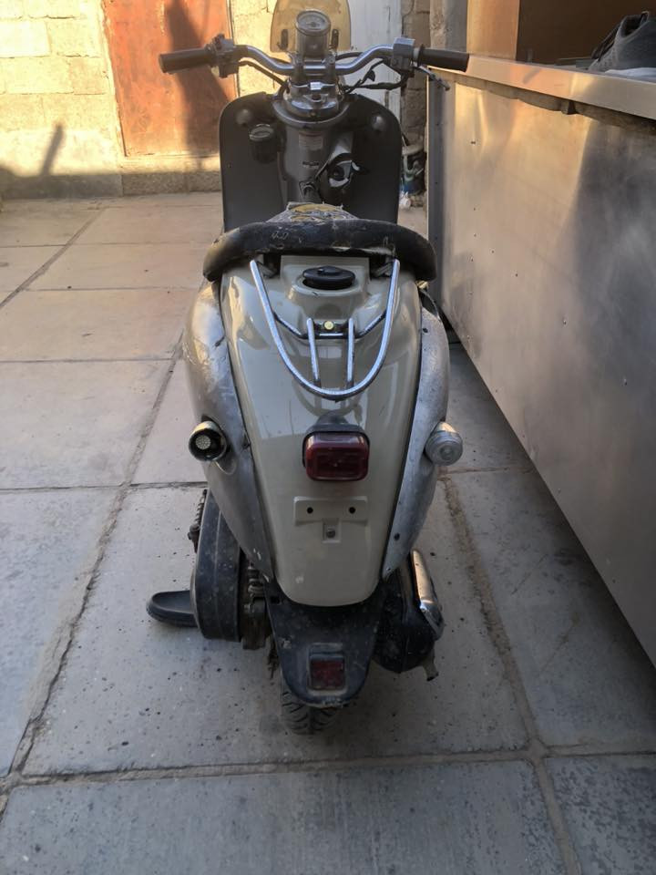 كلاسك عبد الحليم نظيفه بس الشاصي طاك والباقي شغاله الرقم للاستفسار
‭٠٧٧٣ ٠٨٣ ٨٨٠٤‬
