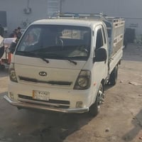 كيا ٤٠٠٠ • موديل ٢٠١١ • شوين كةلار