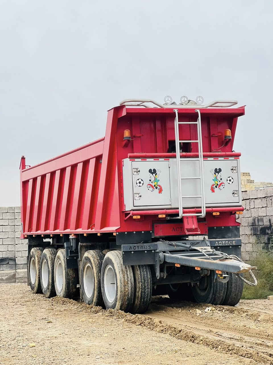 السلام عليكم مقطورة البيع                       ***********
