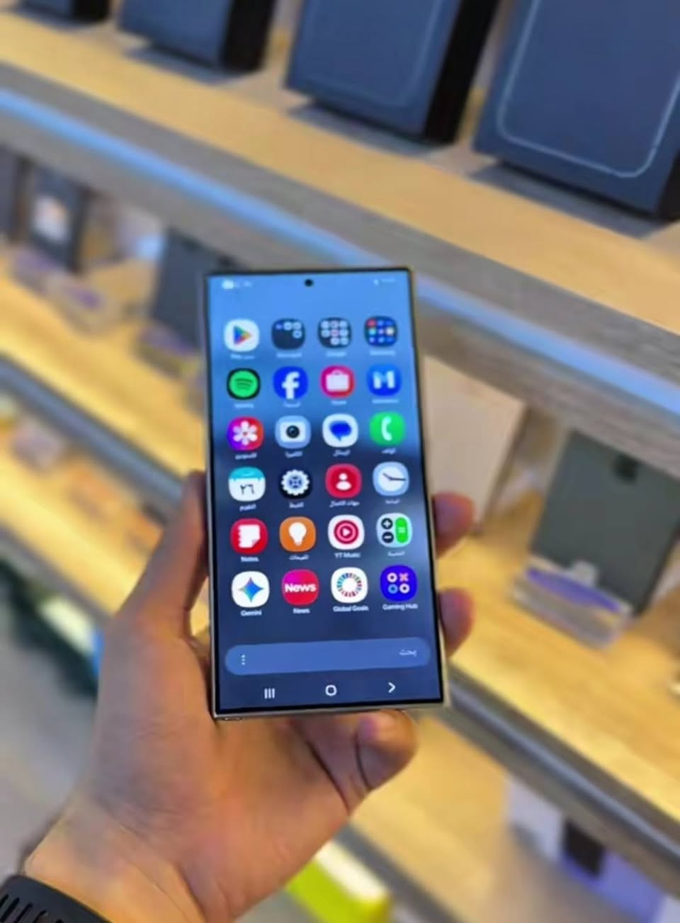 Samsung S24 Ultra للبيع ماكني بصره توصيل وين ما تريد للأستفسار على هذا الرقم ***********
