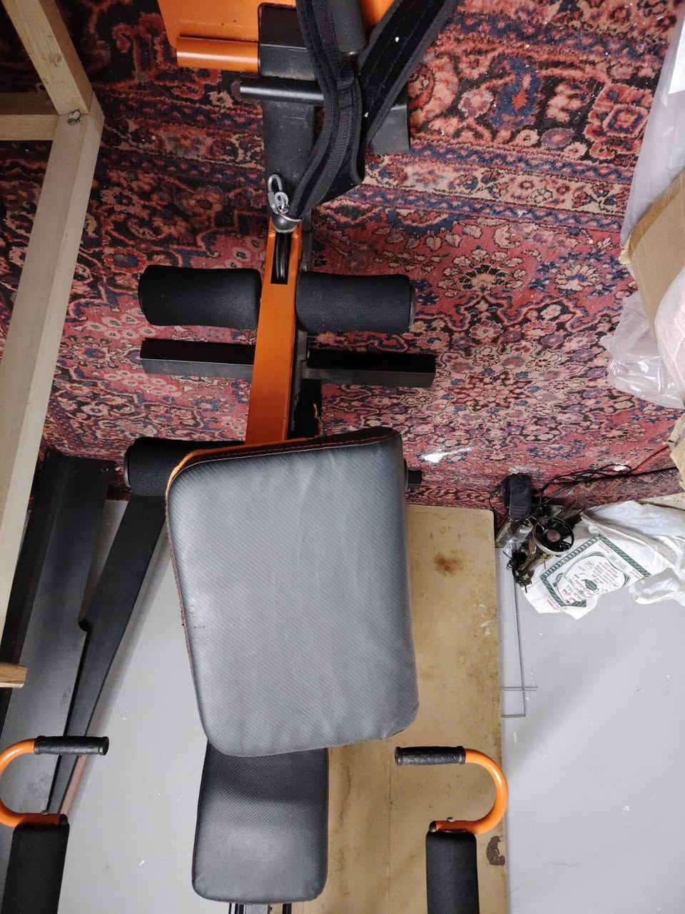 جهاز تمارين رياضي متعدد الأستعمالات  السعر 650 ألف مكاني كربلاء ***********
