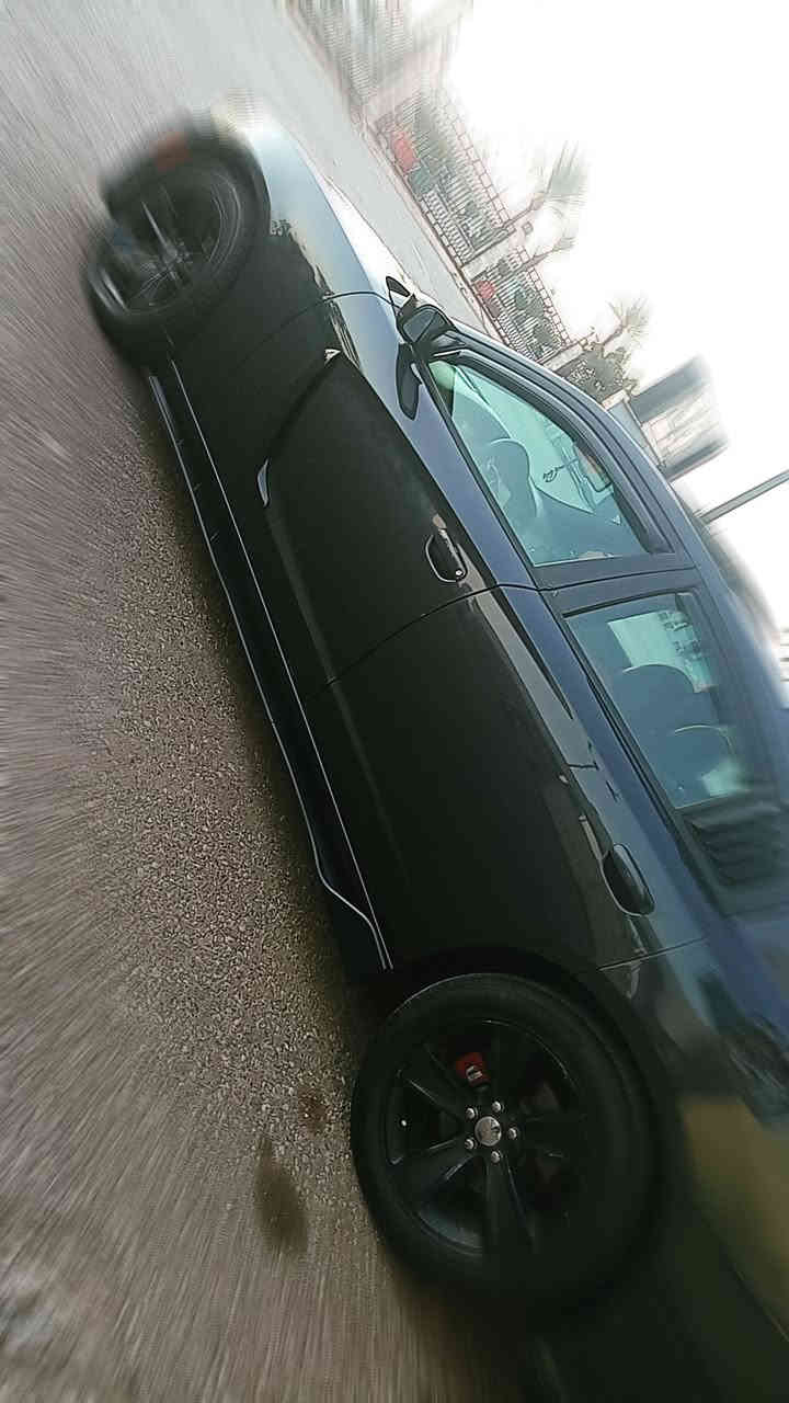 ⚪️ دوج جارجر موديل ١٨ اصل فول مواصفات sxt بلاص
رقم بغداد باسمي  
___ ______
{المواصفات}  
🔺كشنات جلد 
🔺مقعد السائق كهرباء 
🔺بصمة ابواب و صندوك  
🔺لايتات امامي رزع ٤٠٠$
🔺نضام مانع الانزلاق 
🔺انارة داخل السيارة 
🔺6 سلندر  3.6
🔺ويل  18
🔺  تدفئه وتبريد 
🔺 تثبيت مسار 
🔺 بلوتوث - كار بلي - USP 
🔺 شاشه كبيرة
🟢 صور الحادث مرفق  
____________________________
(ملاحظة)
الضرر💥
⚫️ ٣ قطع صبغ فقط بدون ايرباك وبدون دواخل 

مكان السياره : بغداد 

للاستفسار اكثر الاتصال
*********** 
 

____________________
