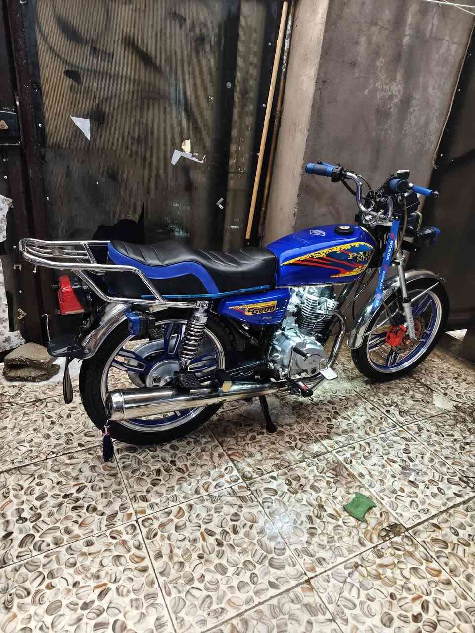 سافين اصلي للبيع 🏍
485 الف مرش
كهربا كلو شغال 
كبس مرش 
2023

كيج 🕰شغال

منفيس 🎫
اربيل هڤلان 👉👉👉🫰

هه ولير 
*********** وتس اب

نضافتو 100من 100
