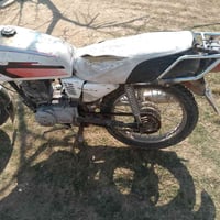 ماطور يراني للبيع اربعه گير 99999معمر جديد موديل 2019السعر 150تواصل عل...