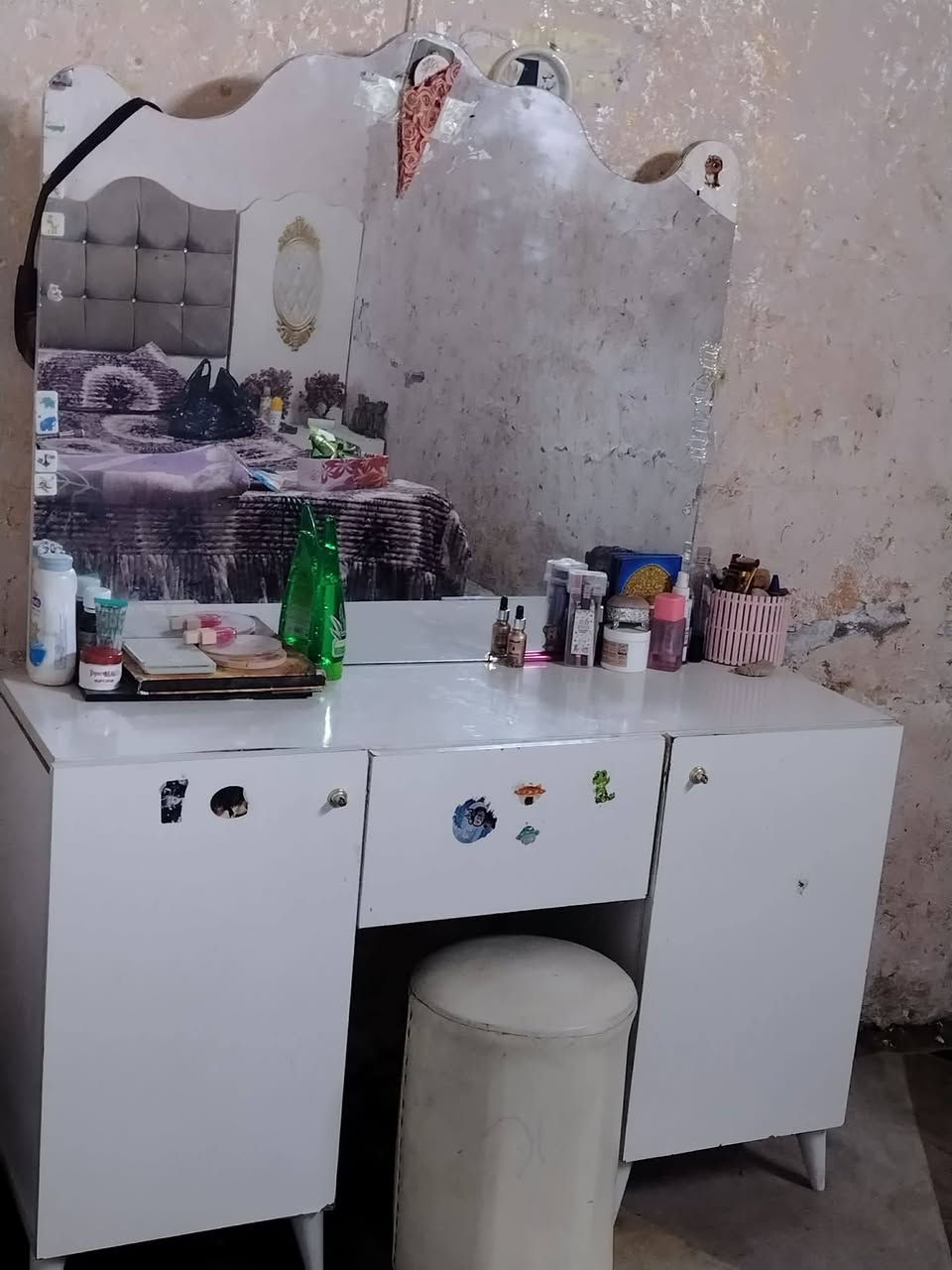 غرفه تركيه 8 قطع نـظافة 70/100
مع دوشك تركي مع  بطانيه وديباج 

مكاني مدينة الصدر


**إذا كنت صاحب هذا الإعلان وتريد حذفه لأي سبب، رجاءا أرسل رسالة إلى الدعم الفني**