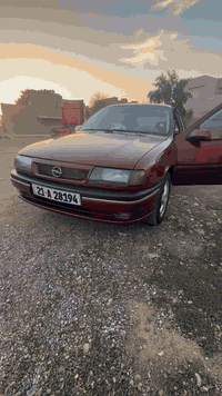 كركوك
فكترا موديل 1995 فول اوتماتيك فقط كير عادي 

محرك  20 ارفلو كبس 

شرط كير محرك 

تبريد 🤓

اربع جوم كهرباء 

مراة كهرباء 
Abs.   بلاد 

رقم شمالي سنويه جديد 
مكاني كركوك 
*********** بيها واتس اب
