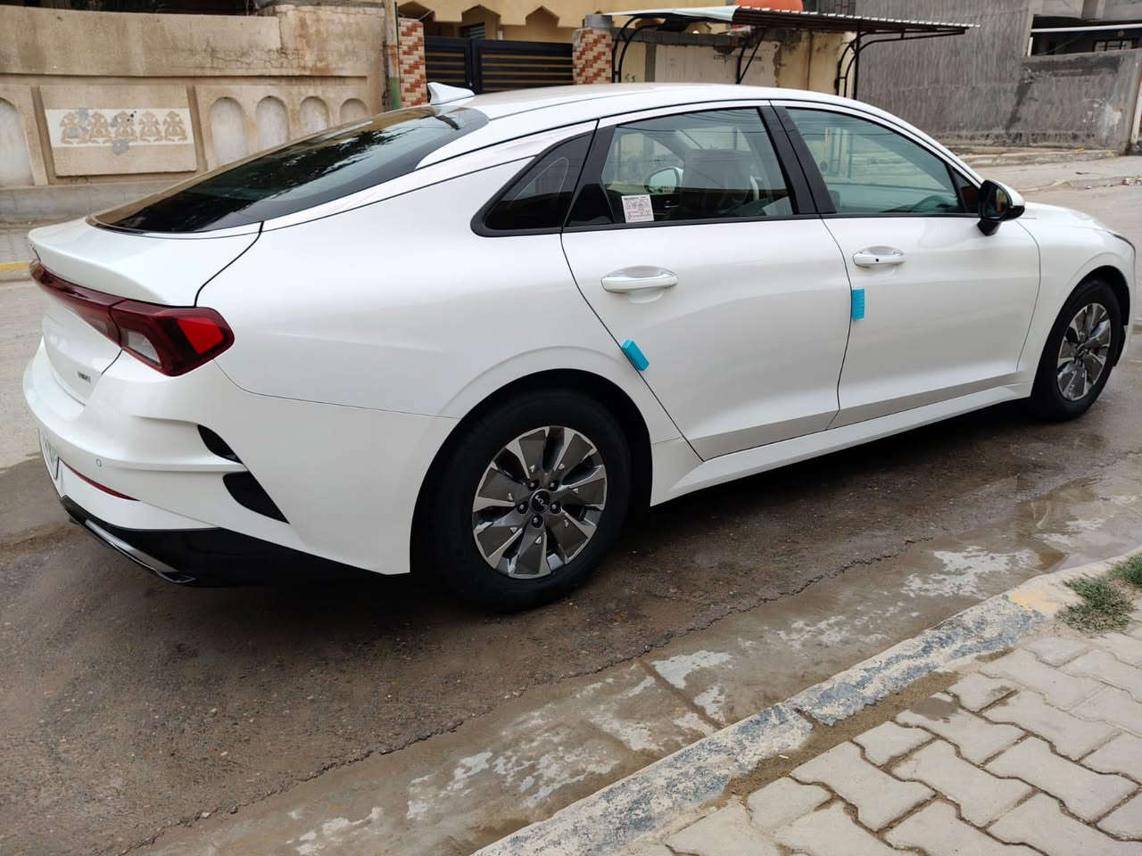 KIA K5 GT LINE 2023
السلام عليكم 

كيا K5 جي تي لاين موديل 2023

فول مواصفات 1/1

لون ابيض  

ماشية 35 الف 

وارد خليجي محرك 1600 دبل تيربو

السعر 215$ ورقة 🔒 

للتواصل الاتصال عالرقم ***********
