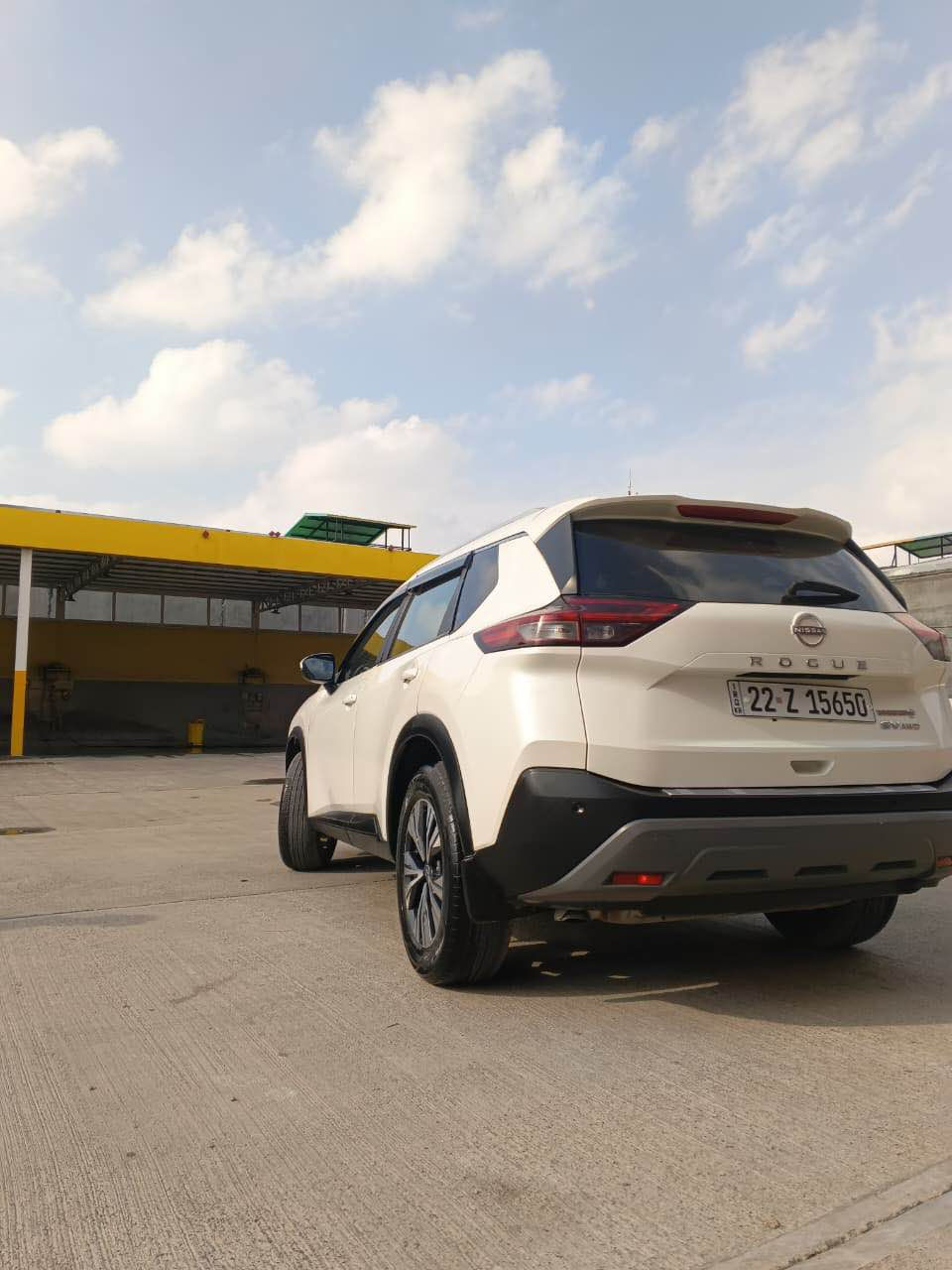 فوول مواسەفات
ناو کریمی
شاشە گەورە
پانۆراما
پینج مۆدی لیخورین
بەسمە
شەغال
سندوق شەفت
ئۆتۆ ستۆپ
پەردە
شەمسی
رادار360
کوشین کارابای
کوشین هیتەر
سوکان هیتەر
3گیر:
دەبل ئەکسل
کامیرە
حساس
ئۆتۆ هۆلد
تحدی سورحە
خەتی جادە
16هەزار مایل رۆیشتیە
سبوخ عام نیە رسمی دەحمم دانایە
بە عام دەفرۆشم
سعر 127وەرەقە
*********** Singapore
