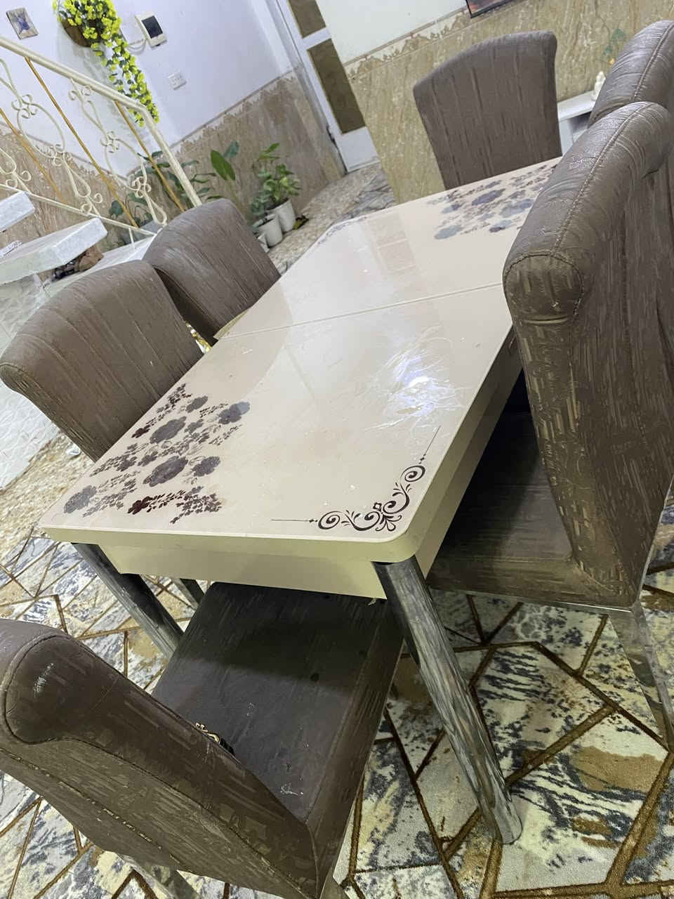 الميز طعام لبيع ٦ كراسي ويا


**إذا كنت صاحب هذا الإعلان وتريد حذفه لأي سبب، رجاءا أرسل رسالة إلى الدعم الفني**