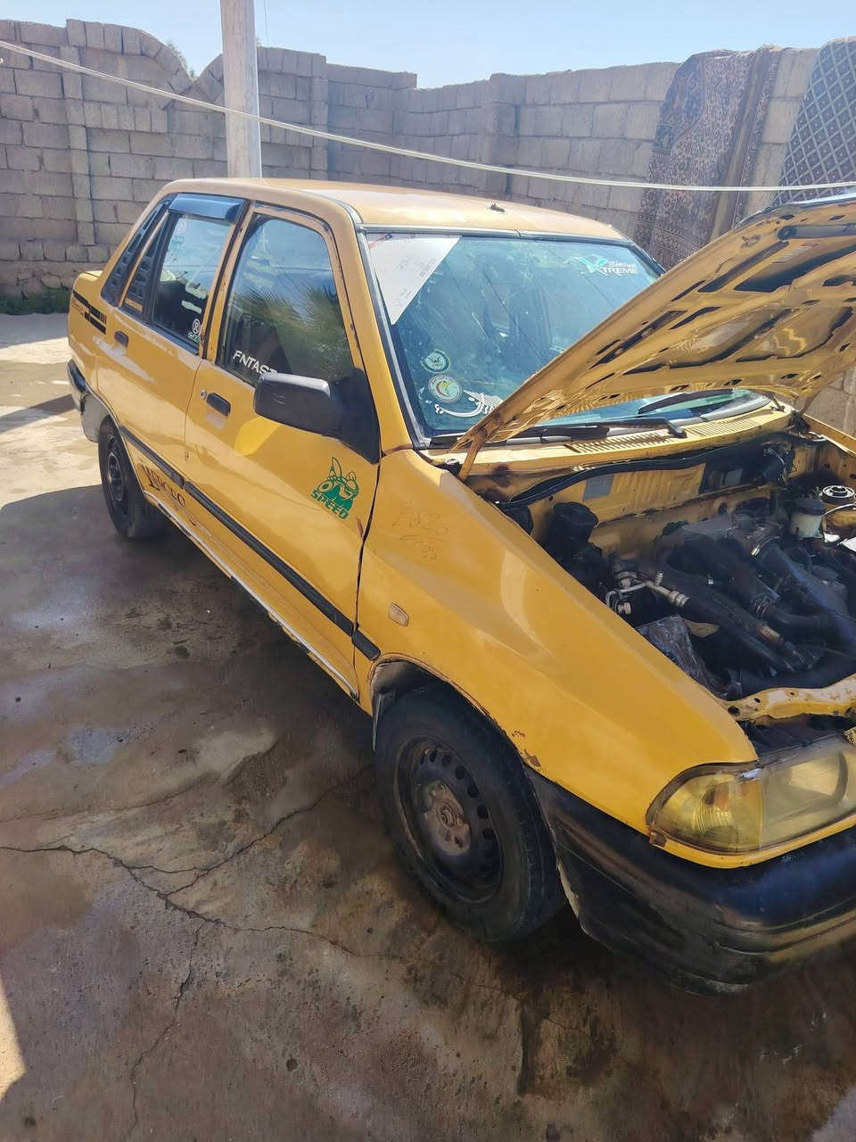 السلام عليكم سايبه موديل 2011رقم بغداد مشروع وطني صاحبها بل موصل شرط وكالة وتحويل كير محرك شرط طخم صدر جديد تواير خمسه جديد هيه غرامات 100الف سيارة جاهزة السعر 15 تفاصيل ***********
