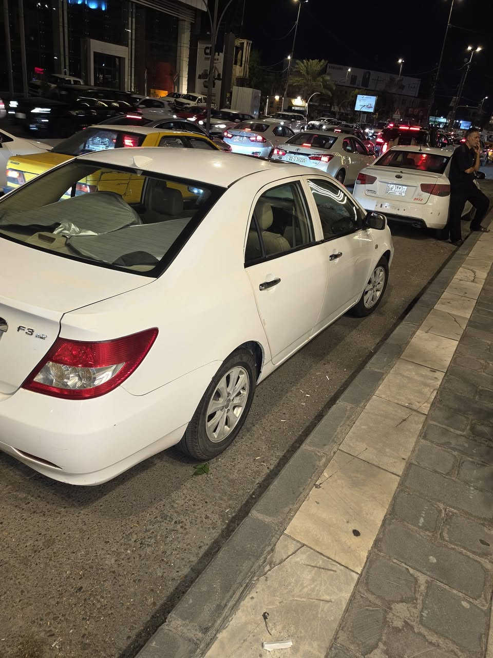 بدون صبغ كير اوتماتيك محرك جديد تبريد ثلج سياره جاهزه من كلشي سعر 58/@ *********** مكان سياره بغداد
