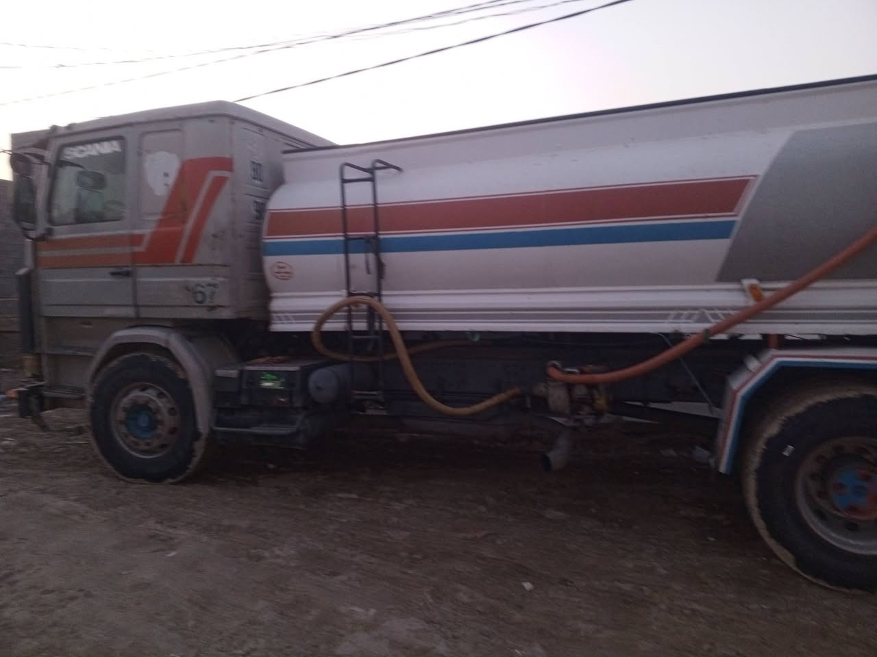 السلام عليكم تنكر اسكانيا لبيع مكينه خير من الله مكينه سته الحموله 13 رقم نينوى بسمي العنوان بابل ***********
