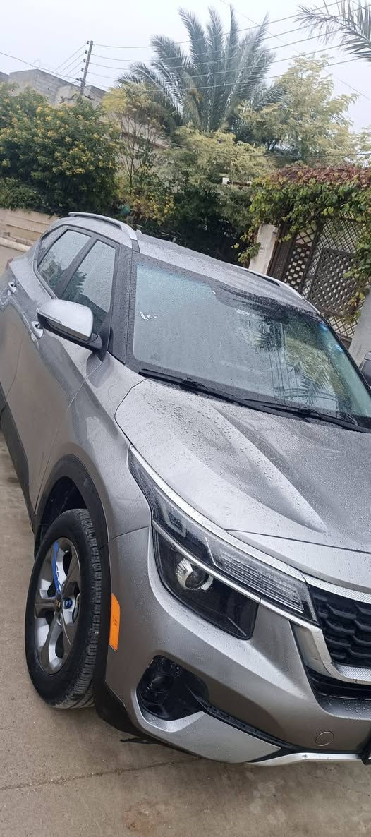 كيا سليتوز
2021
لون سلفر
محرك 20تنفس طبيعي 
رادار خلفي وجانبي 
شاشة 
كامرة 
ريتايدر 
مانع تزلج 
تدفئة كشنان 
اوتو ستارت ستوب 
يو اس بي 
وشاحن بلادي 
 وسيارة ماشي 57الف كيلو متر 
بيه قطعتين  صبخ  بدون دواخل 
سيارة على وضعية شركة 
نضيفة وجاهزة 
سيارة مال بيت
بيه بطاقة بنزين كركوك 

استفسار 
*********** كركوك, العراق
