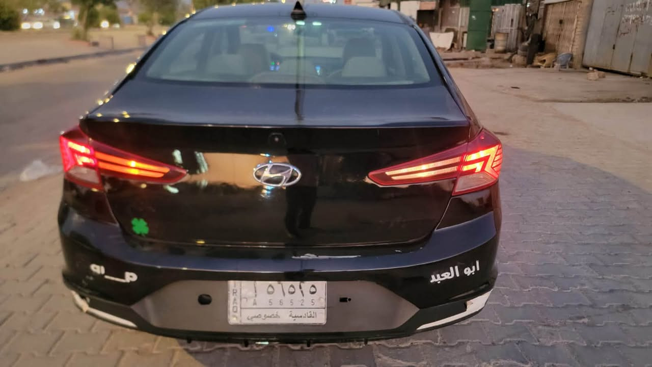 السلام عليكم 
النتره موديل ١٩ وارده امريكي بيه اجاملغ الخلفي صبغ وصندوك بي صبغ مكينه ٢٠٠٠  بسمنه رقم انكليزي مو الماني  مكانه بالحله بحي الزهراء  السعر ١٠٢  
كلشي شغال بيه تبريد تخم تاير كهربائيات كله شغاله


**إذا كنت صاحب هذا الإعلان وتريد حذفه لأي سبب، رجاءا أرسل رسالة إلى الدعم الفني**