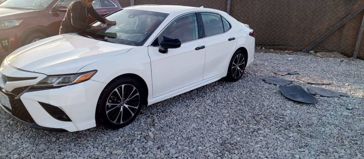 السلام عليكم
كامري 2019 وارد امريكي حادثهه مرفق مع الصور      تحويل مضمون  
المواصفات : جلد / كرسي كهرباء / شاشة كبيرة / رادار امامي وخلفي / ويل كب  /  تحكم ستيرن / لايت زنون / محرك 2500

ماشية92 
مكاني الديوانية 

للتواصل والاستفسار : ***********
