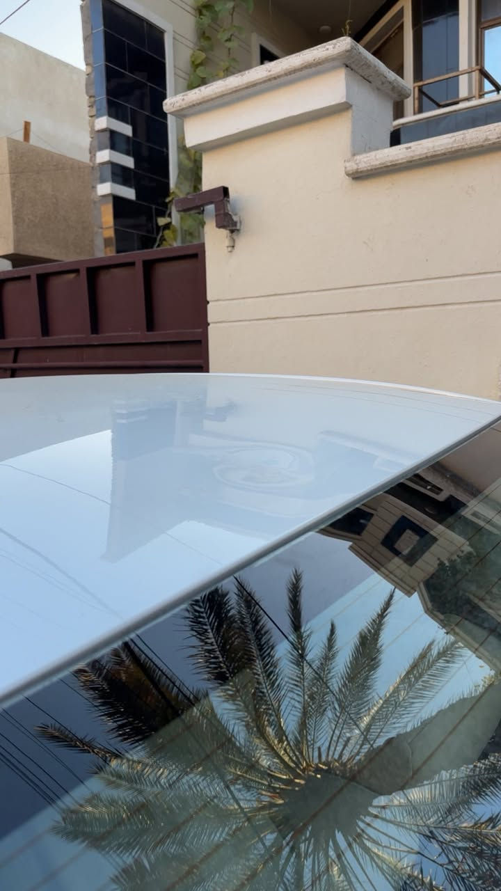 كورلا موديل 22 خليجي بانزين وكاله جيهان التابعه لشركه ساز ام الضمان فول مواصفات بصمه فتحه قطعتين تبريد كامره دواره حساسات 360 مري شفط زنون مرايه داخليه تعتيم ذاتي شاشه جبيره تايرات جديده تبريد بيانو تحكم ستيرن ليزر خلفي للضباب ترحيب عند الاقتراب كيجات السرعه شاشه دجتال مانع انزلاق وثلاث وضعيات قياده وabs كشنات مدوشمه جامات كلهن auto اوتو  رقم بغداد الجديد (مميز)ماشيه 46 كيلو 5 ويل كب حجم 16  سبير منازل سياره جديده بعدها بكتلوكات الشركه دهن كله من شركه الحسام درجه اولى منفذ usp امامي خلفي بيها جاملغ مبدل بدون دواخل ورصعه بلقماره مكانها بغداد الغزاليه *********** السعر 167 وبي مجال
